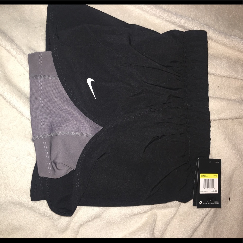 nike black shorts w grey spandex